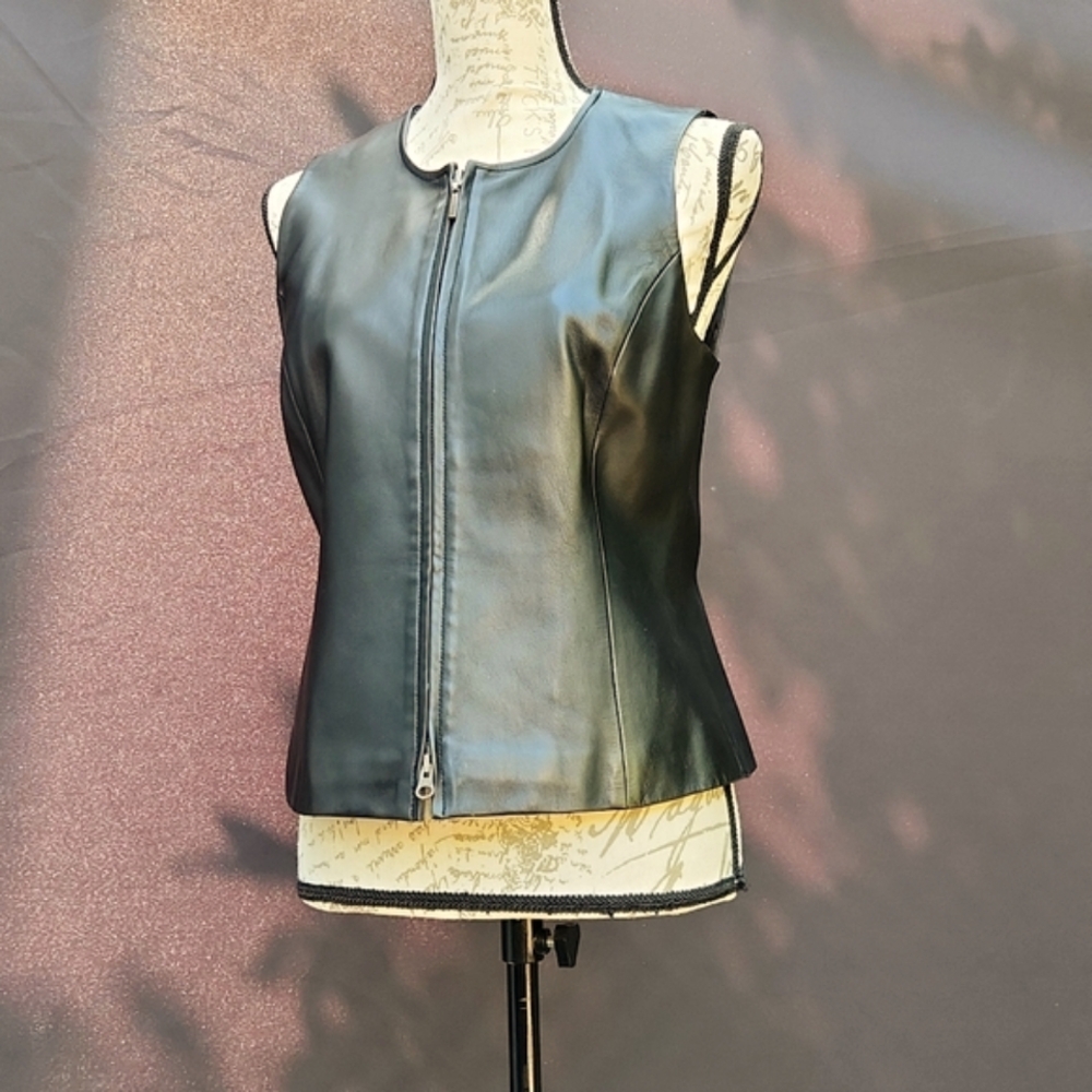 Talbots Black Leather Zip-Front Sleeveless Vest